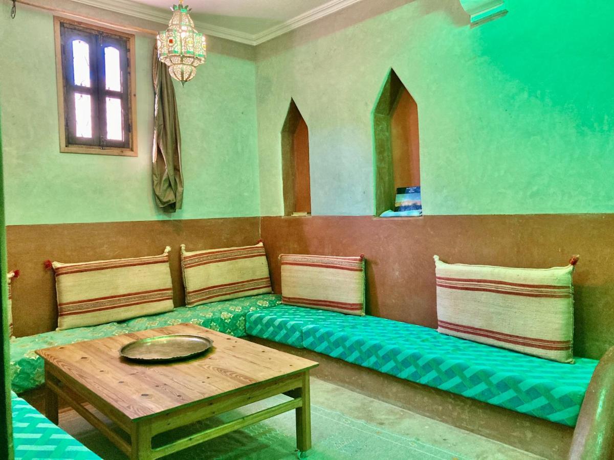 Les 4 Saisons Du Dades Bed & Breakfast Aït Idaïr Екстериор снимка