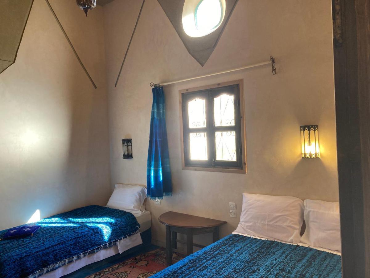 Les 4 Saisons Du Dades Bed & Breakfast Aït Idaïr Екстериор снимка